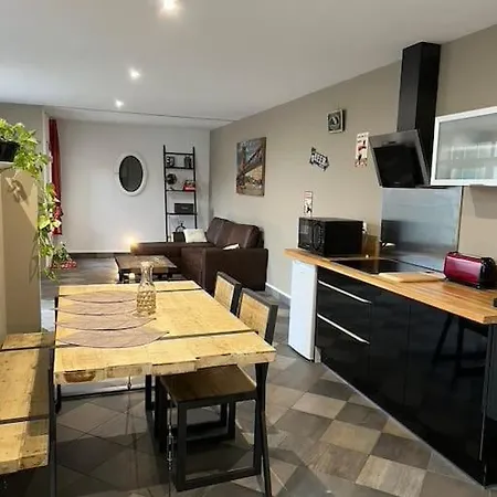 Grand Duplex De 80m2 *